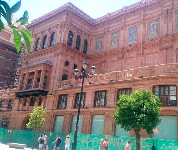 Obra de Reparación de Fachadas del Edificio Coliseo Sevilla