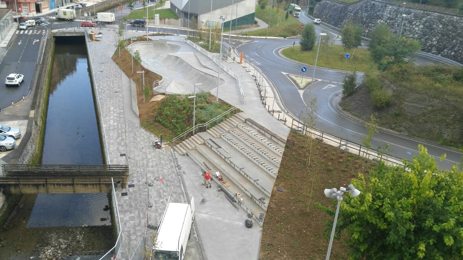 Urbanización del ambito de molinao itsasadarra entre la rotonda de acceso a antxo y pabinsa