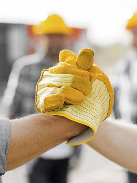 Obras y Servicios Constructora con más de 25 años de experiencia